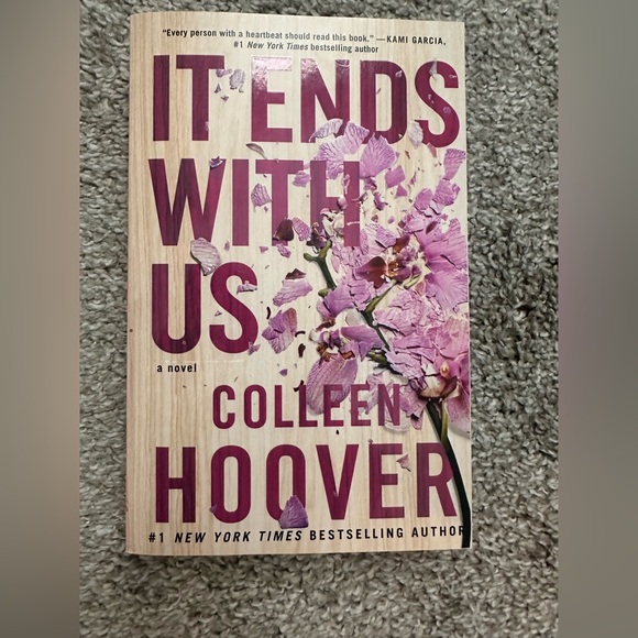 It Ends With Us book by Colleen Hoover Paperback - Picture 1 of 1
